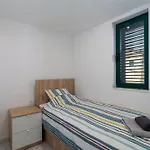 Seafront Paradise Daire